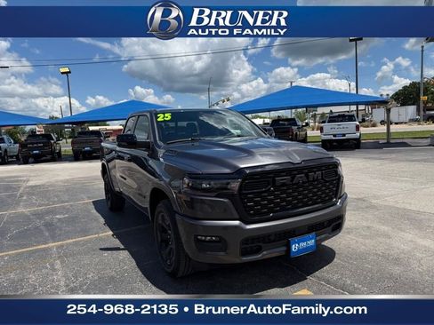 New 2025 RAM 1500 Lone Star image 3