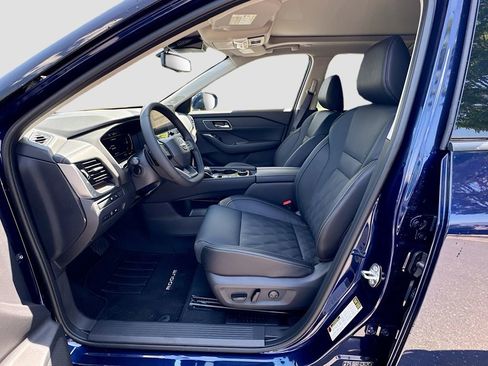 New 2026 Nissan Rogue Platinum w/ Platinum Premium Package AWD/4WD image 22