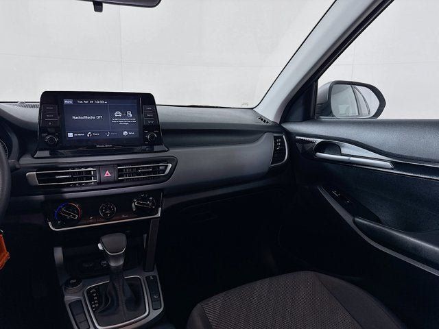Certified 2023 Kia Seltos LX AWD/4WD image 22