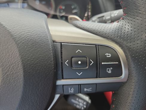 Certified 2022 Lexus RX 350 F Sport w/ Accessory Package AWD/4WD image 31