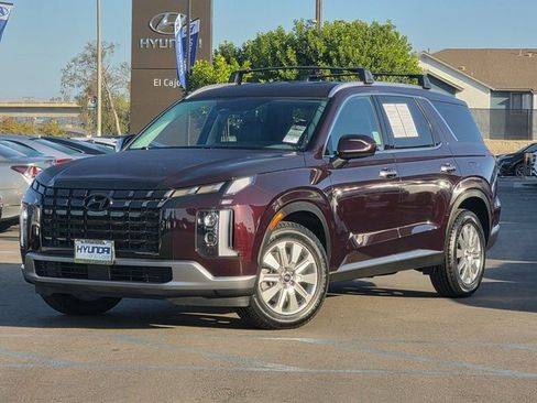 Certified 2023 Hyundai Palisade SEL image 2
