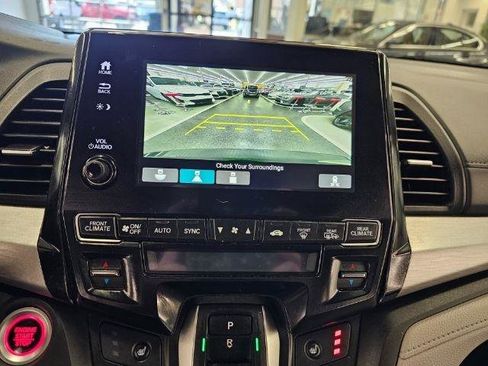 Used 2022 Honda Odyssey EX image 16