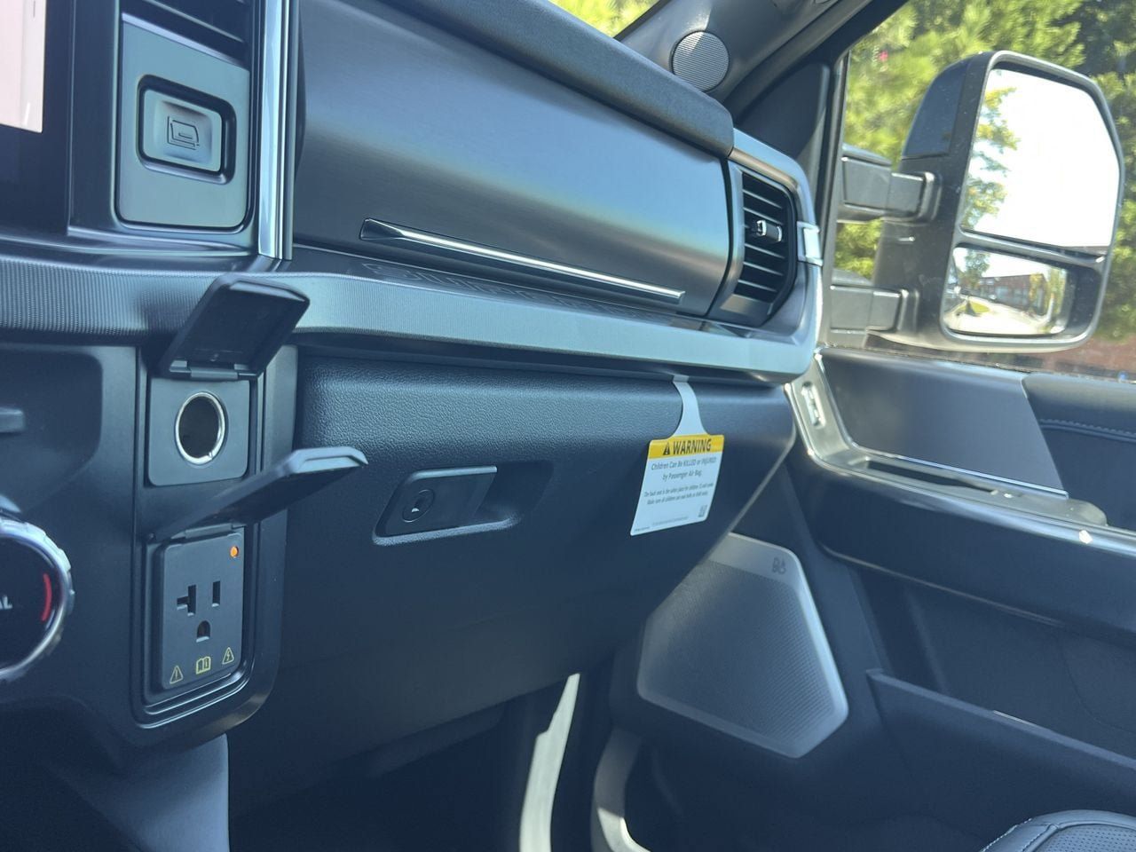 New 2027 Ford F350 Platinum AWD/4WD image 9