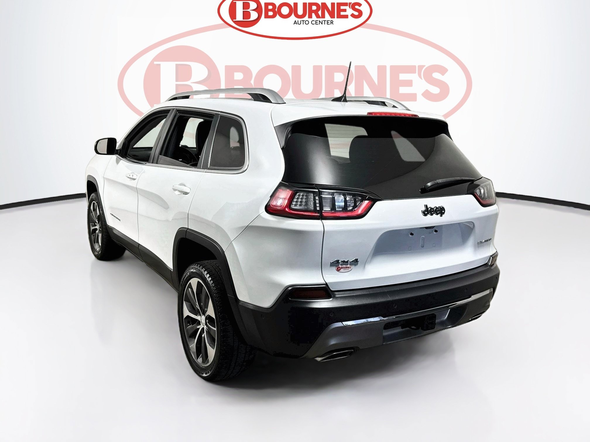 Used 2021 Jeep Cherokee Limited w/ Elite Package AWD/4WD image 9