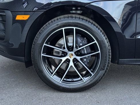 New 2026 Porsche Macan image 11