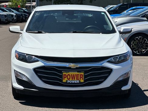 Used 2023 Chevrolet Malibu LT w/ LPO, Floor Liner Package FWD image 9