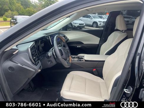 Used 2023 Lexus RX 350 FWD w/ Accessory Package image 5