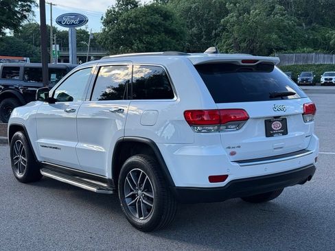 Used 2018 Jeep Grand Cherokee Limited AWD/4WD image 6