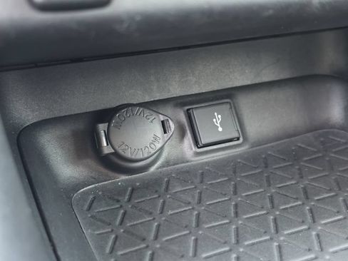 Used 2021 Toyota RAV4 XLE Premium FWD image 35