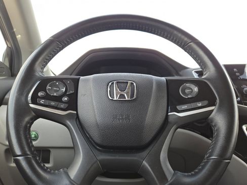 Used 2021 Honda Pilot Touring image 31