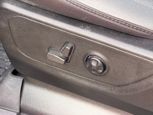 Used 2021 RAM 1500 Big Horn AWD/4WD image 7