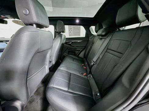 Used 2021 Land Rover Range Rover Evoque SE AWD/4WD image 32