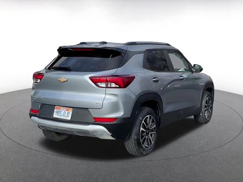 Used 2025 Chevrolet TrailBlazer LT image 14