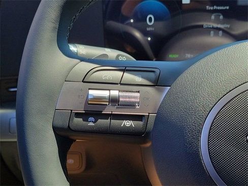 New 2025 Hyundai Kona SEL image 4