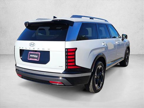 New 2026 Hyundai Palisade Limited image 2