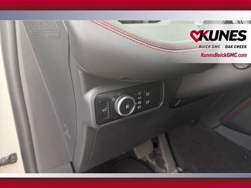 Used 2025 Ford Explorer ST AWD/4WD image 19