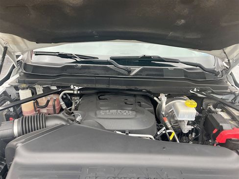 Used 2023 RAM 2500 Tradesman image 28