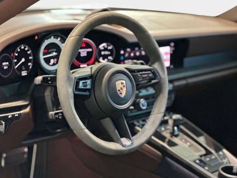 Used 2023 Porsche 911 Targa 4 GTS image 4