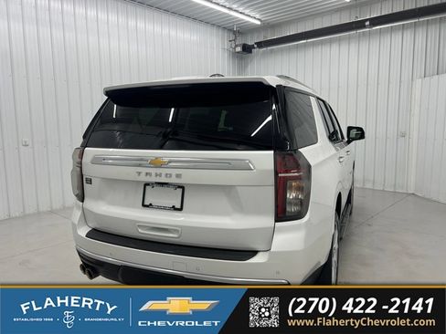 Used 2024 Chevrolet Tahoe High Country AWD/4WD image 3