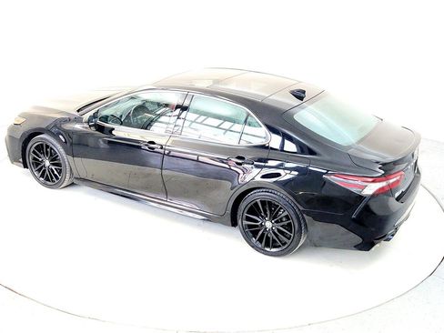 Certified 2021 Toyota Camry XSE image 16