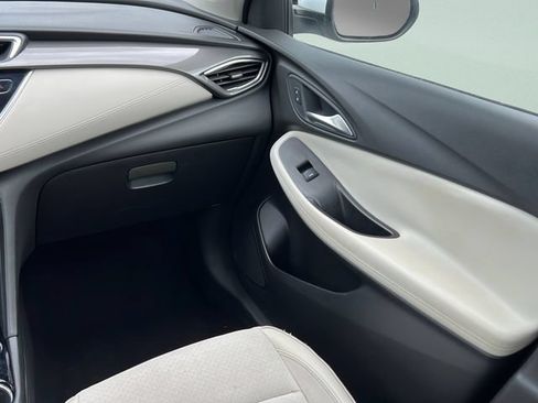 Used 2021 Buick Encore GX Select FWD image 16