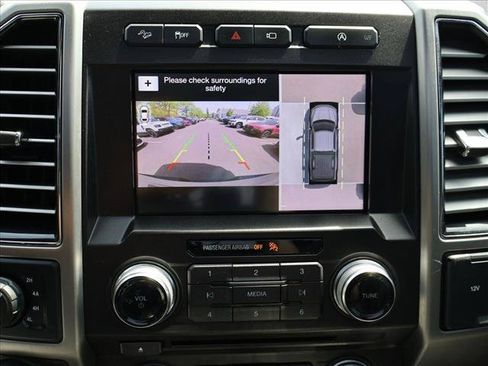 Used 2018 Ford F150 Platinum w/ Technology Package AWD/4WD image 15