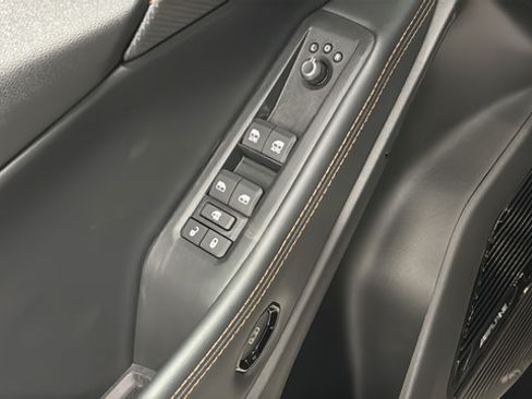 New 2026 Jeep Cherokee Limited AWD/4WD image 31