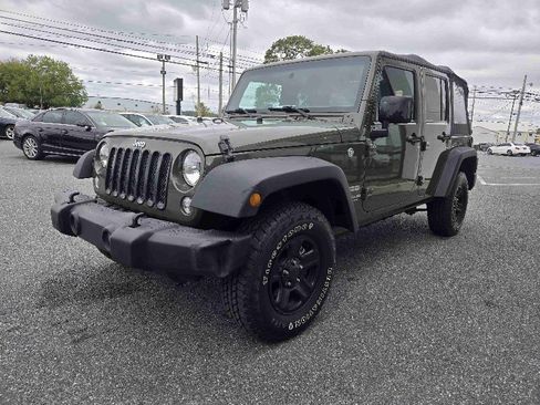 Used 2016 Jeep Wrangler Unlimited Sport w/ Connectivity Group image 7