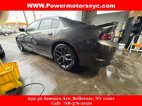 Used 2023 Dodge Charger GT w/ Blacktop Package RWD image 4