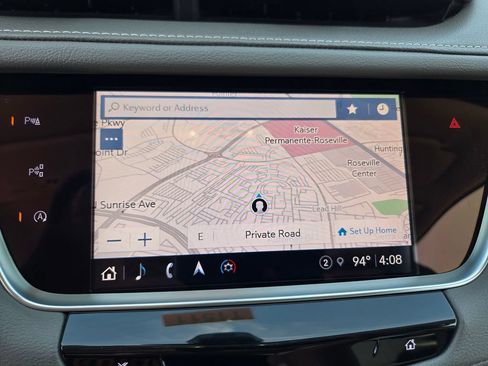 Used 2022 Cadillac XT5 Premium Luxury w/ Technology Package FWD image 10