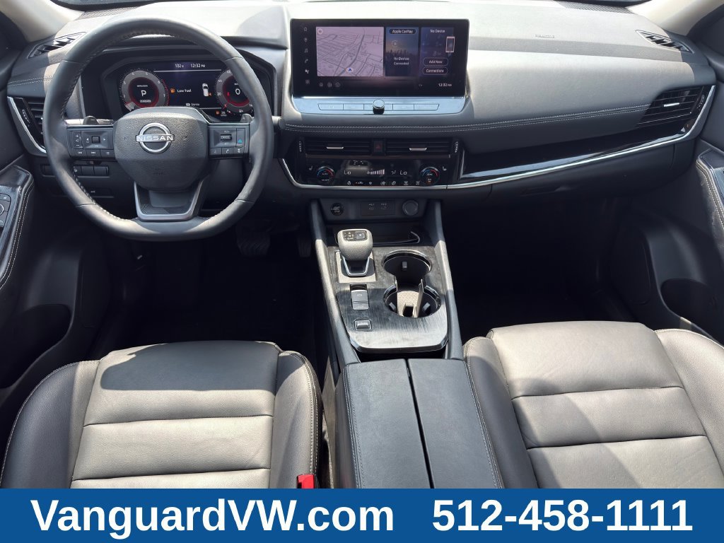 Used 2026 Nissan Rogue SL FWD image 26