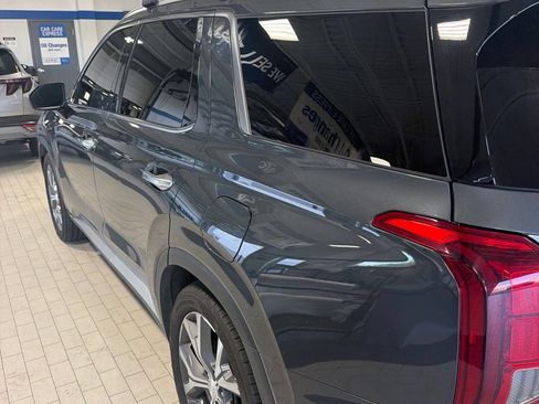 Used 2022 Hyundai Palisade SEL w/ 8P Bench Seat Package FWD image 4