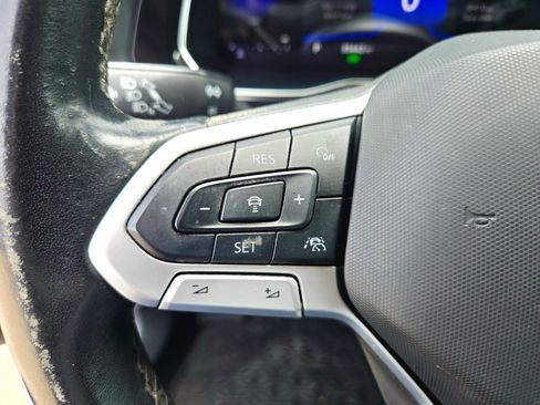Used 2023 Volkswagen Jetta SE FWD image 12