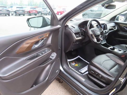 Used 2019 GMC Terrain Denali w/ Advanced Safety Package image 17