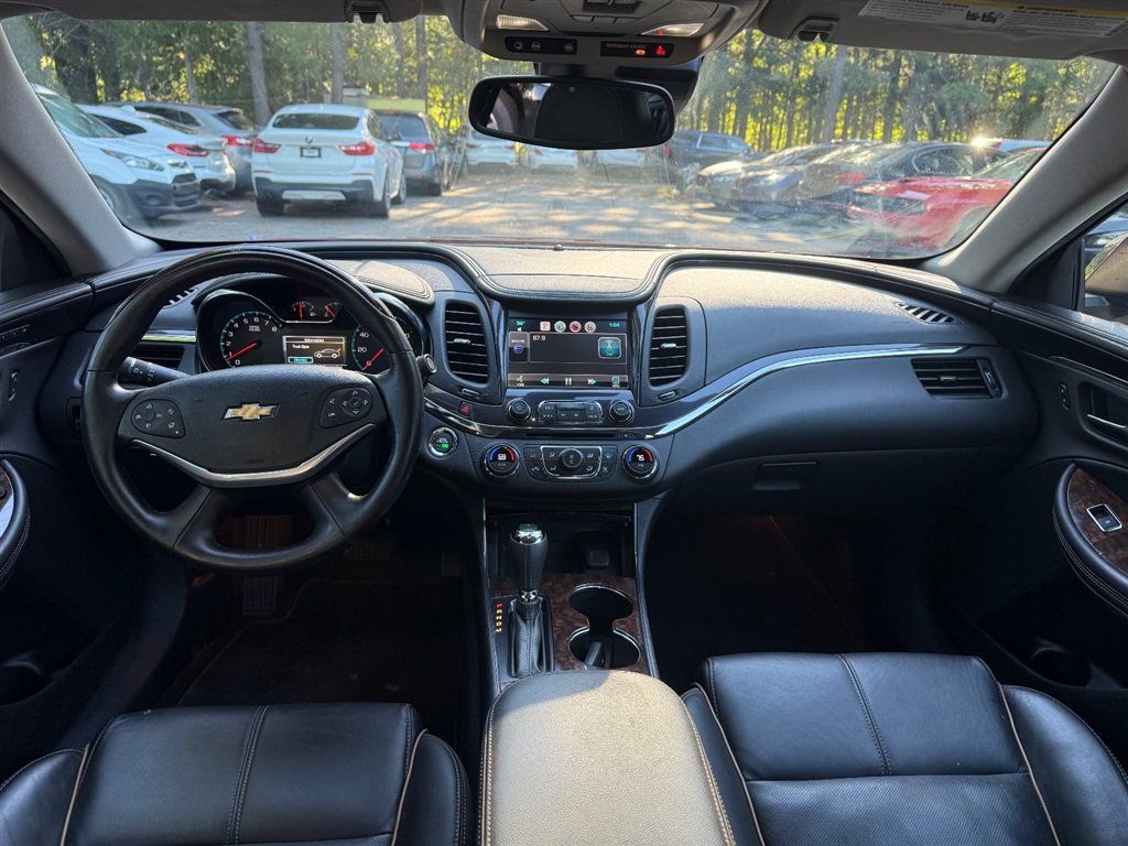 Used 2014 Chevrolet Impala LTZ FWD image 14
