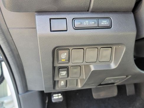 New 2026 Nissan Frontier SV w/ All-Weather Content Package AWD/4WD image 22