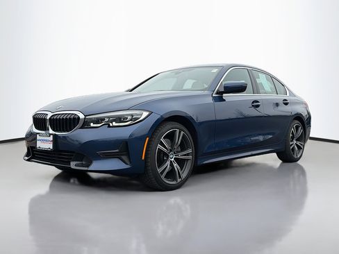 Used 2021 BMW 330i xDrive Sedan w/ Convenience Package image 12