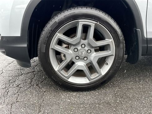 Used 2023 Honda Passport EX-L image 19