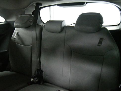 Certified 2025 Toyota Sienna XLE FWD image 24