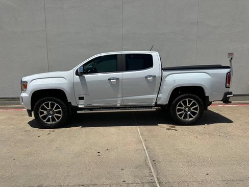 Used 2019 GMC Canyon Denali AWD/4WD image 4