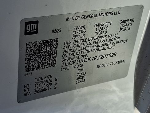 Certified 2023 Chevrolet Silverado 1500 LT AWD/4WD image 27