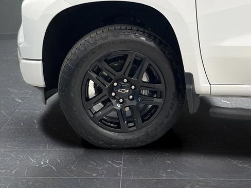 Used 2024 Chevrolet Silverado 1500 RST image 40