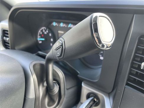 New 2026 Ford F250 XL w/ XL Chrome Package image 17