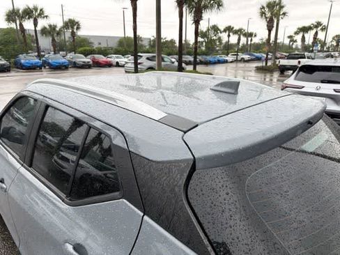 Used 2024 Nissan Kicks SV FWD image 7