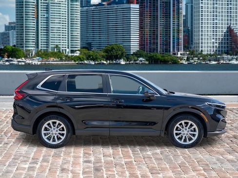 Used 2024 Honda CR-V EX-L image 4