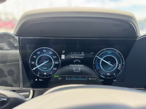 New 2025 Hyundai Elantra SEL image 20