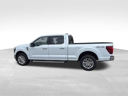 Used 2025 Ford F150 Lariat w/ Tow/Haul Package AWD/4WD image 5