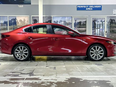 Used 2022 MAZDA MAZDA3 s image 7