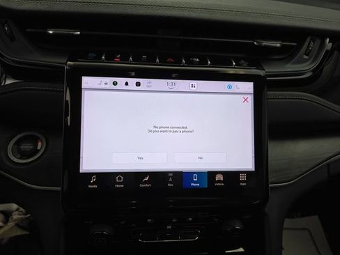 Used 2023 Jeep Grand Cherokee 4xe w/ Luxury Tech Group II image 36