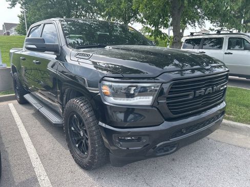 Used 2021 RAM 1500 Big Horn AWD/4WD image 3